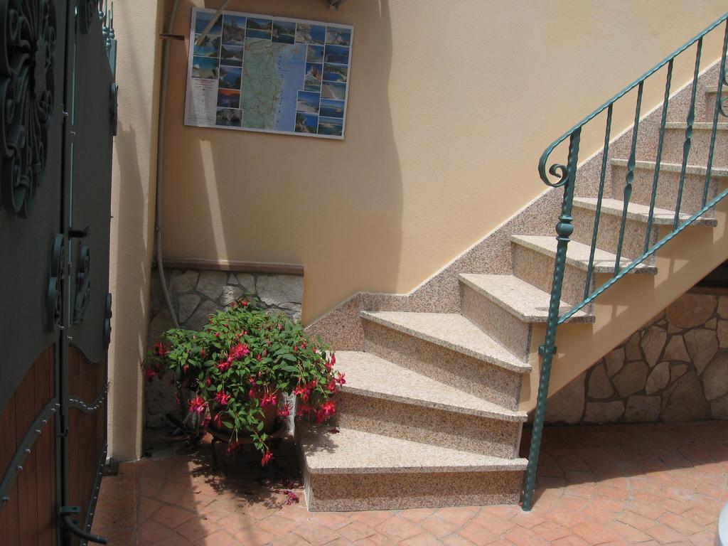 B&B Issicoro Baunei Exterior foto